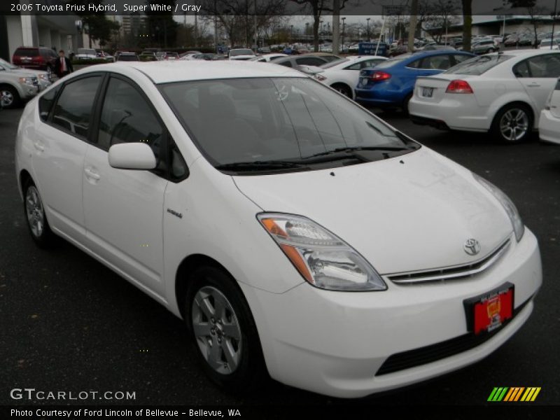 Super White / Gray 2006 Toyota Prius Hybrid