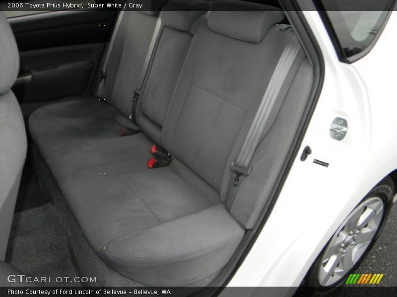 Super White / Gray 2006 Toyota Prius Hybrid