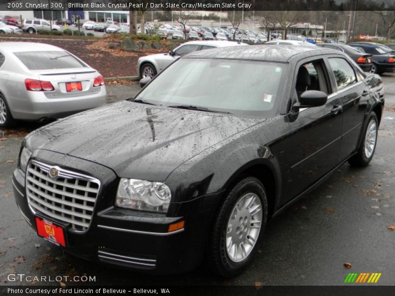 Brilliant Black Crystal Pearl / Dark Slate Gray/Medium Slate Gray 2005 Chrysler 300