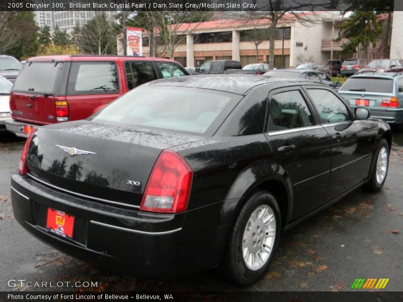 Brilliant Black Crystal Pearl / Dark Slate Gray/Medium Slate Gray 2005 Chrysler 300