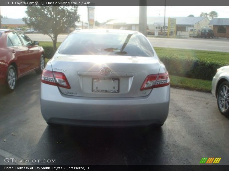 Classic Silver Metallic / Ash 2011 Toyota Camry LE