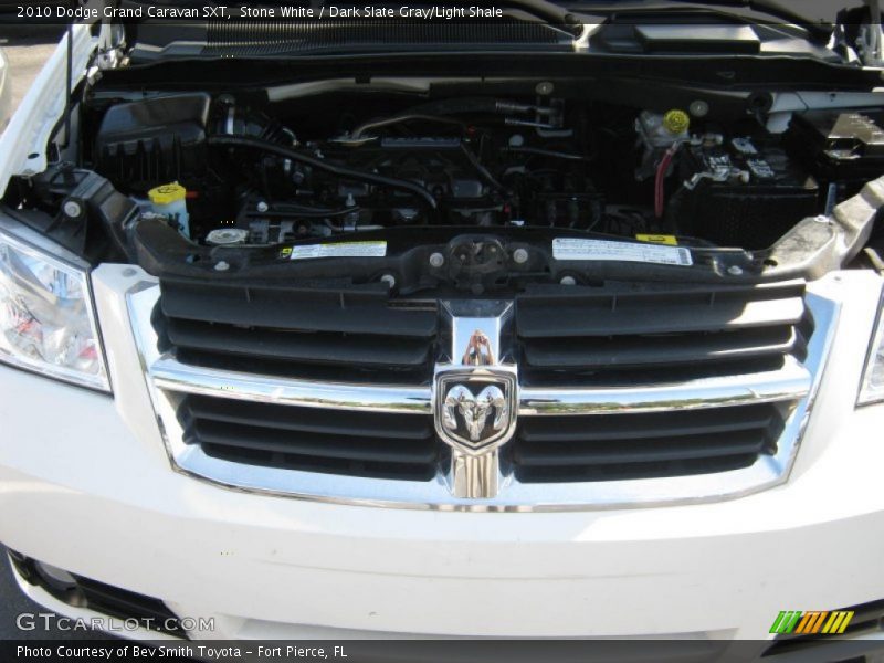 Stone White / Dark Slate Gray/Light Shale 2010 Dodge Grand Caravan SXT