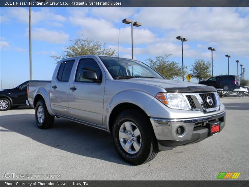 Radiant Silver Metallic / Steel 2011 Nissan Frontier SV Crew Cab