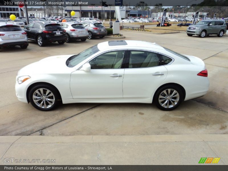  2012 M 37 Sedan Moonlight White