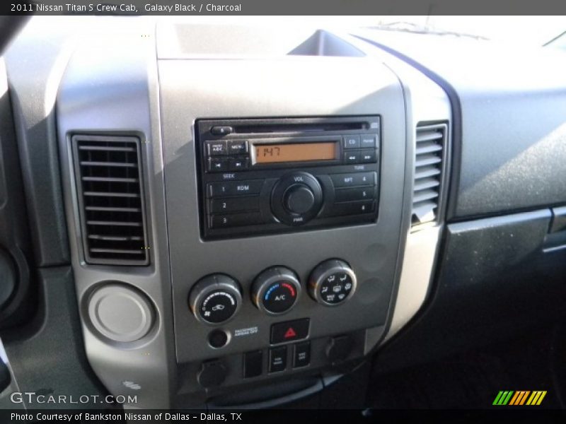 Galaxy Black / Charcoal 2011 Nissan Titan S Crew Cab