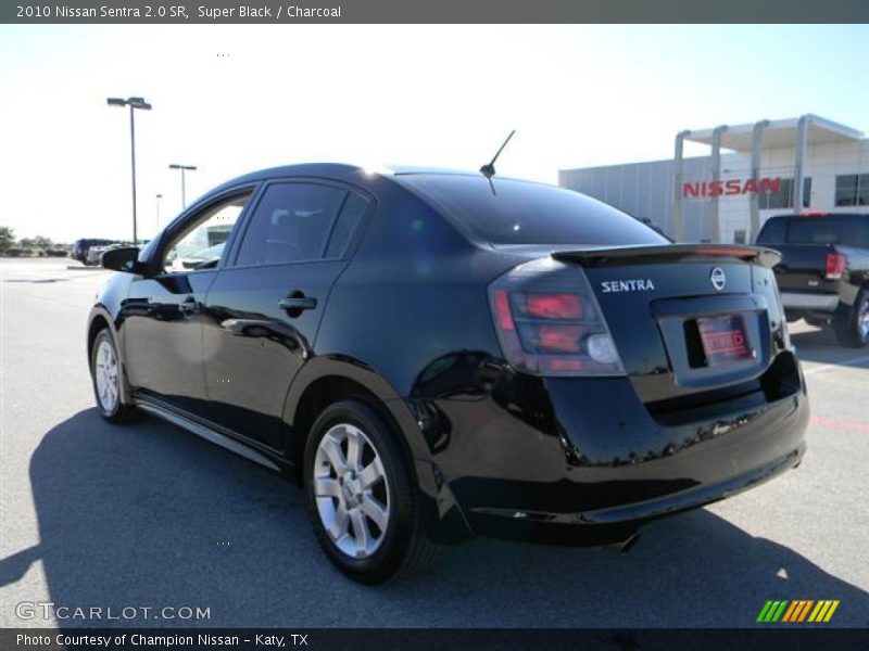 Super Black / Charcoal 2010 Nissan Sentra 2.0 SR