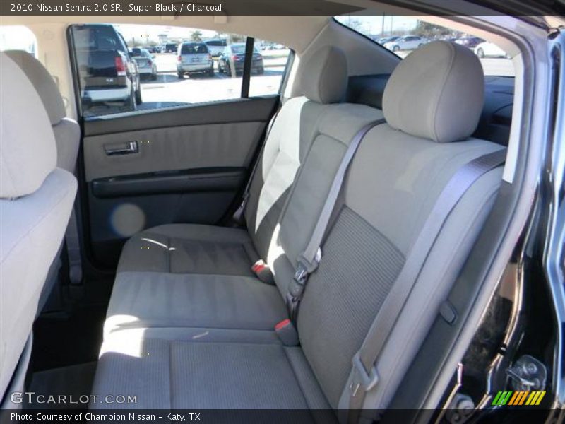 Super Black / Charcoal 2010 Nissan Sentra 2.0 SR