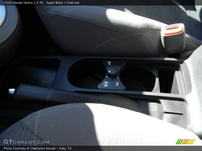 Super Black / Charcoal 2010 Nissan Sentra 2.0 SR