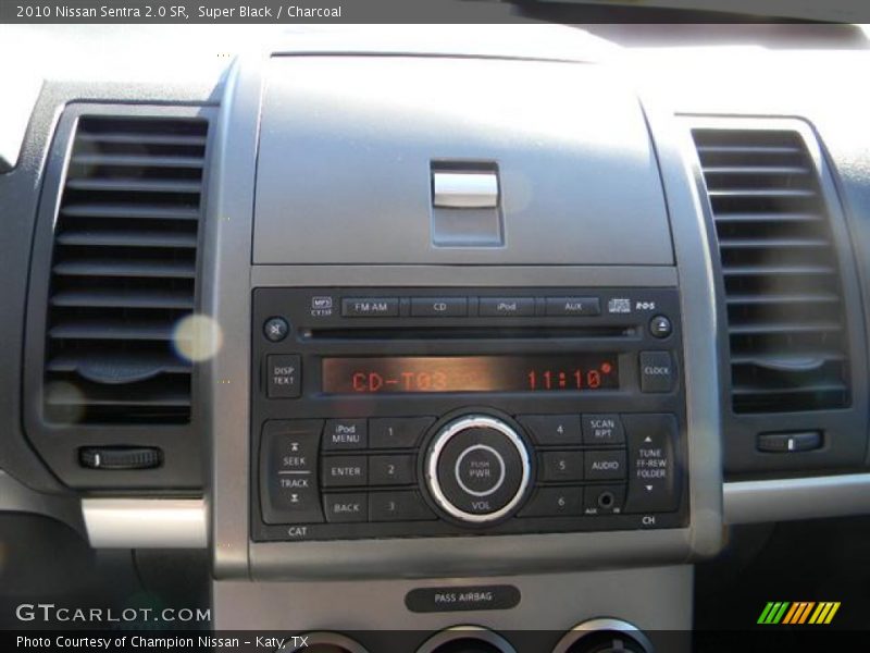 Super Black / Charcoal 2010 Nissan Sentra 2.0 SR