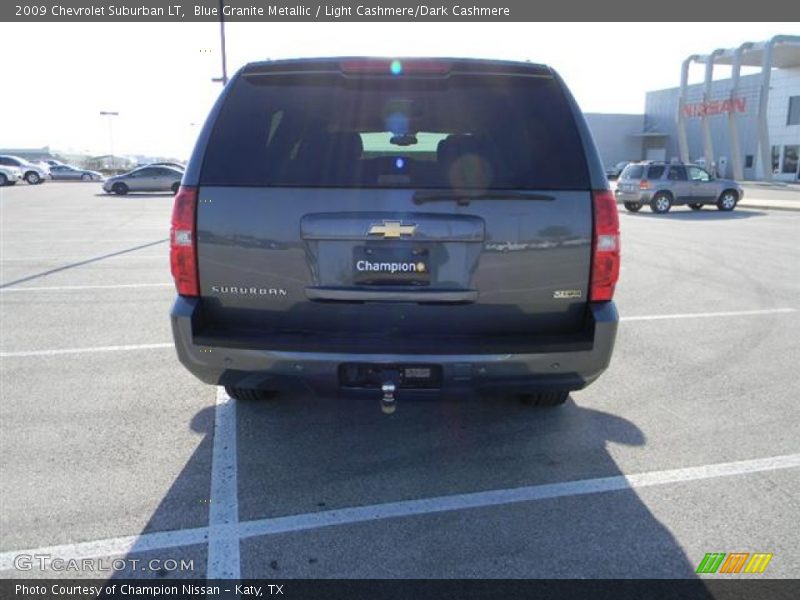 Blue Granite Metallic / Light Cashmere/Dark Cashmere 2009 Chevrolet Suburban LT
