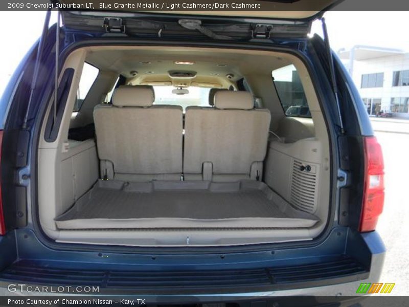 Blue Granite Metallic / Light Cashmere/Dark Cashmere 2009 Chevrolet Suburban LT