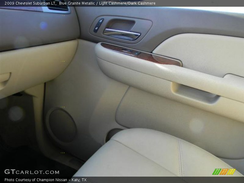 Blue Granite Metallic / Light Cashmere/Dark Cashmere 2009 Chevrolet Suburban LT