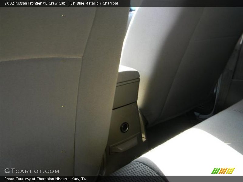 Just Blue Metallic / Charcoal 2002 Nissan Frontier XE Crew Cab