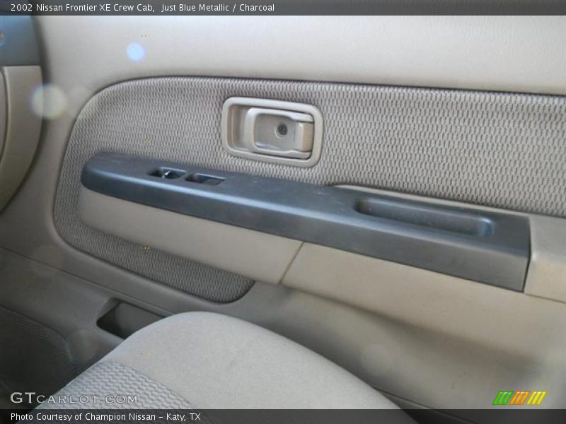 Just Blue Metallic / Charcoal 2002 Nissan Frontier XE Crew Cab