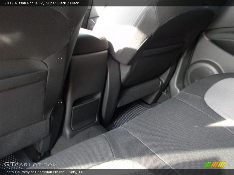 Super Black / Black 2012 Nissan Rogue SV