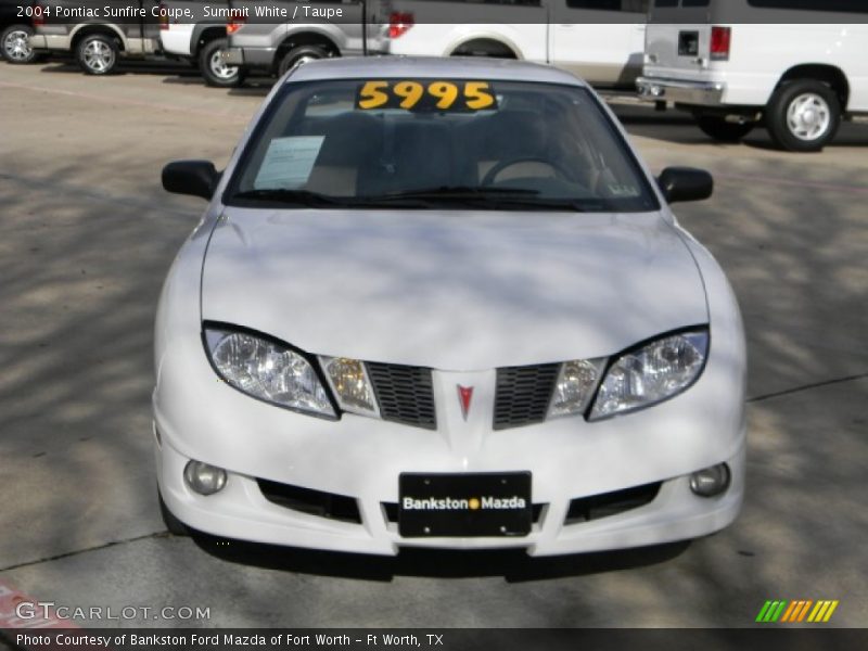 Summit White / Taupe 2004 Pontiac Sunfire Coupe