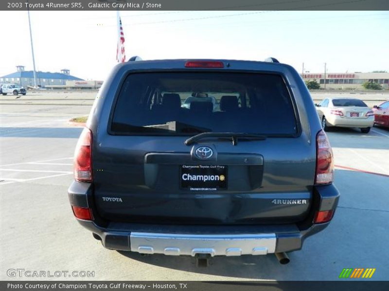 Galactic Gray Mica / Stone 2003 Toyota 4Runner SR5