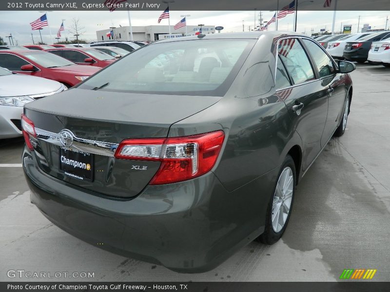 Cypress Green Pearl / Ivory 2012 Toyota Camry XLE