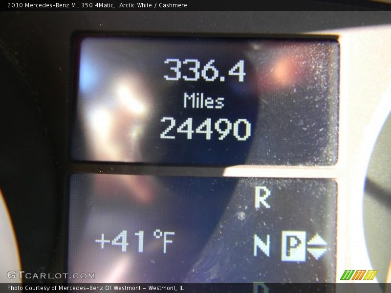 Arctic White / Cashmere 2010 Mercedes-Benz ML 350 4Matic