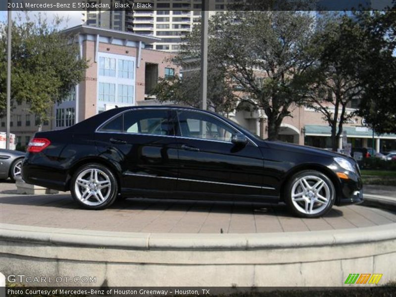 Black / Black 2011 Mercedes-Benz E 550 Sedan