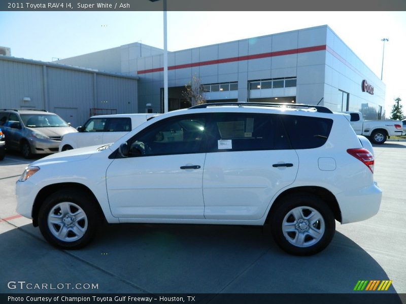 Super White / Ash 2011 Toyota RAV4 I4