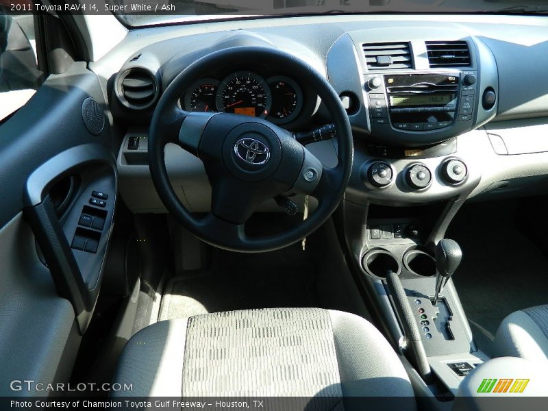 Super White / Ash 2011 Toyota RAV4 I4
