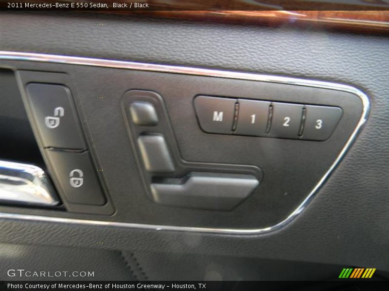 Black / Black 2011 Mercedes-Benz E 550 Sedan