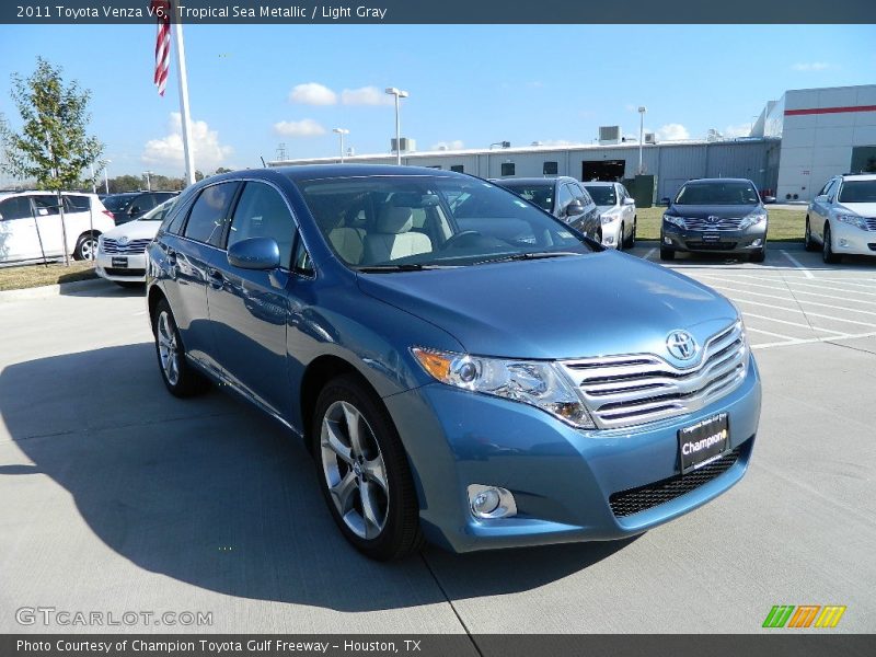 Tropical Sea Metallic / Light Gray 2011 Toyota Venza V6