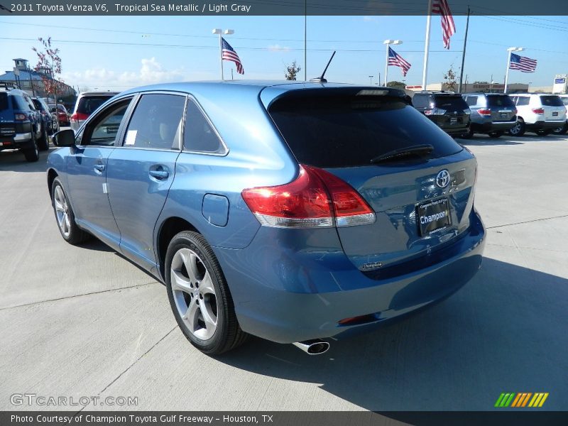 Tropical Sea Metallic / Light Gray 2011 Toyota Venza V6