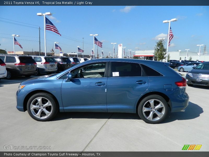 Tropical Sea Metallic / Light Gray 2011 Toyota Venza V6