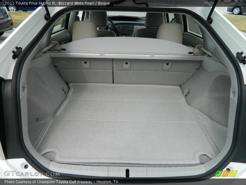 Blizzard White Pearl / Bisque 2011 Toyota Prius Hybrid III