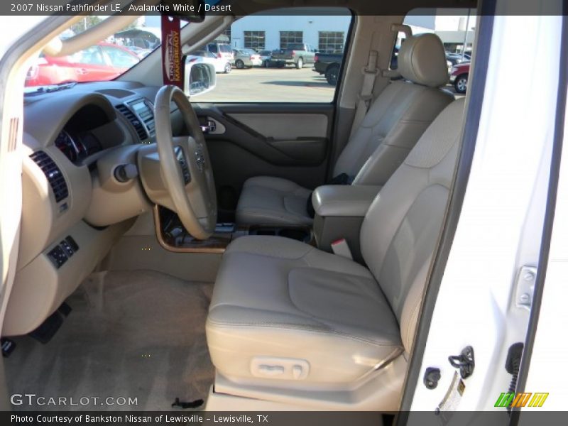 Avalanche White / Desert 2007 Nissan Pathfinder LE