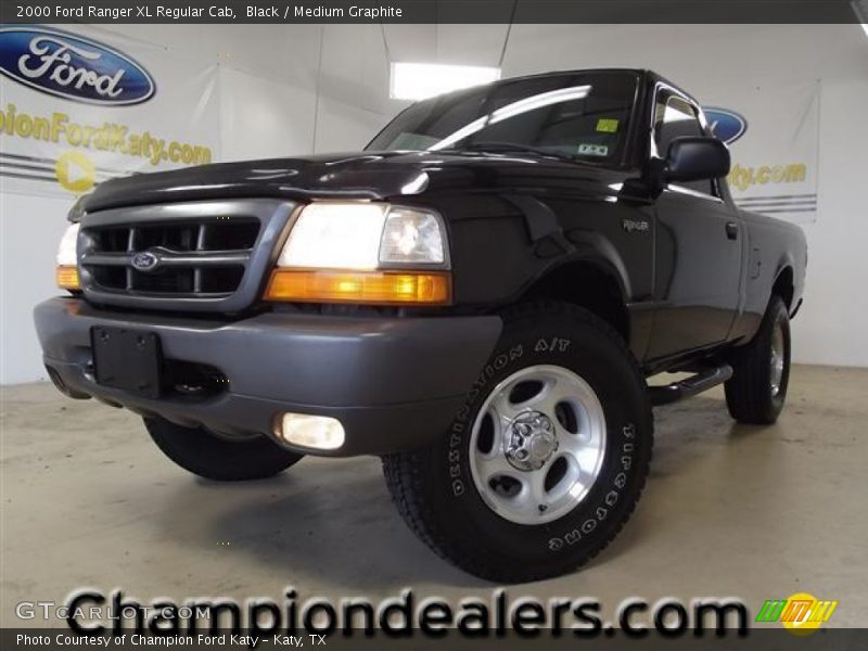Black / Medium Graphite 2000 Ford Ranger XL Regular Cab