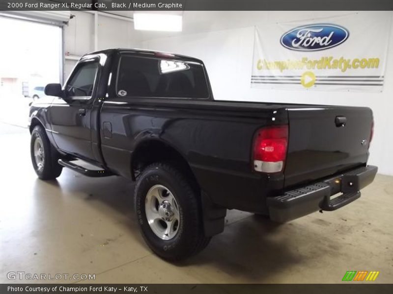 Black / Medium Graphite 2000 Ford Ranger XL Regular Cab