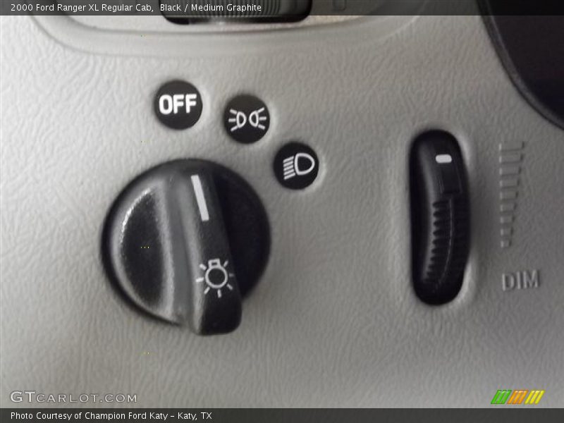 Black / Medium Graphite 2000 Ford Ranger XL Regular Cab