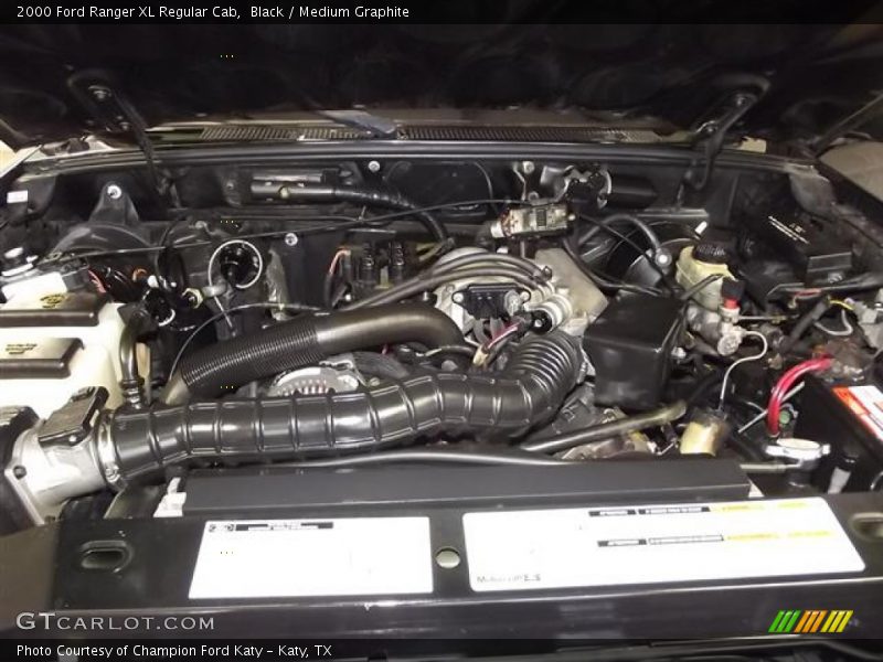 Black / Medium Graphite 2000 Ford Ranger XL Regular Cab