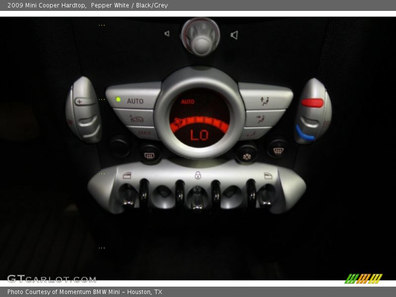 Pepper White / Black/Grey 2009 Mini Cooper Hardtop