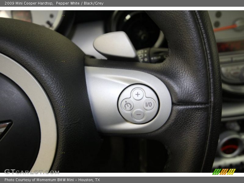 Pepper White / Black/Grey 2009 Mini Cooper Hardtop