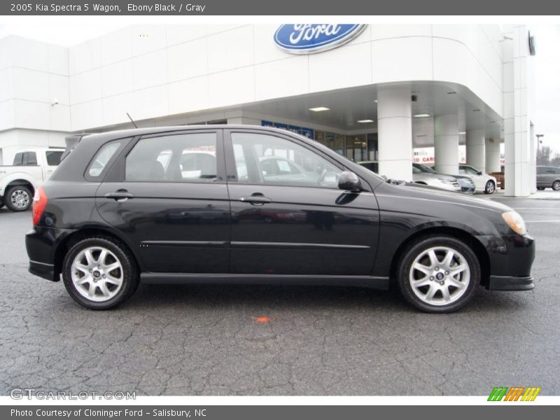 Ebony Black / Gray 2005 Kia Spectra 5 Wagon