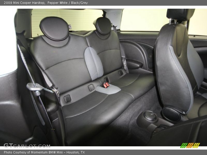 Pepper White / Black/Grey 2009 Mini Cooper Hardtop