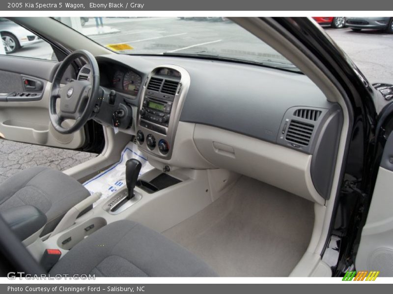 Ebony Black / Gray 2005 Kia Spectra 5 Wagon