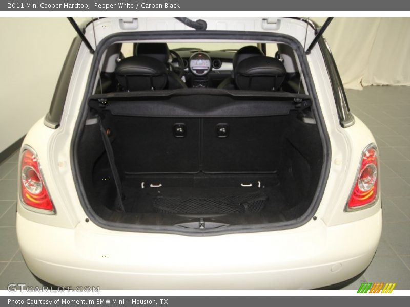 Pepper White / Carbon Black 2011 Mini Cooper Hardtop