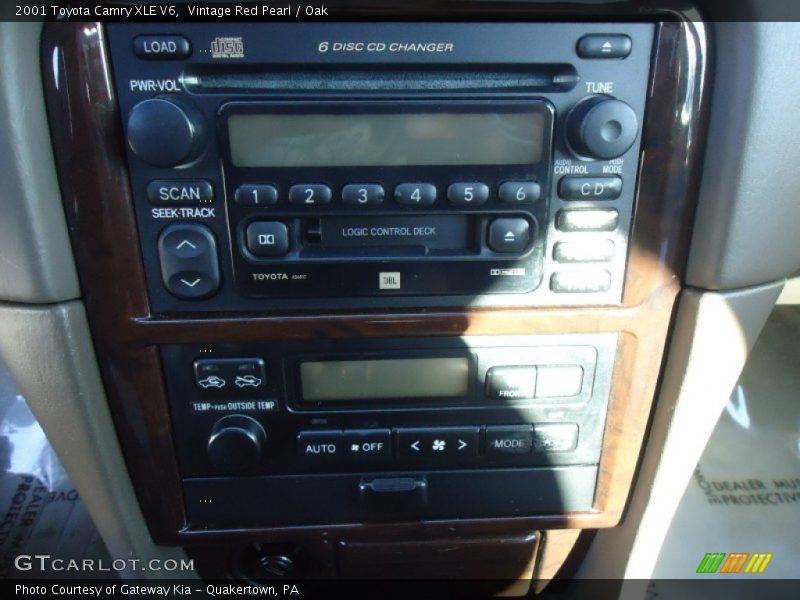 Vintage Red Pearl / Oak 2001 Toyota Camry XLE V6