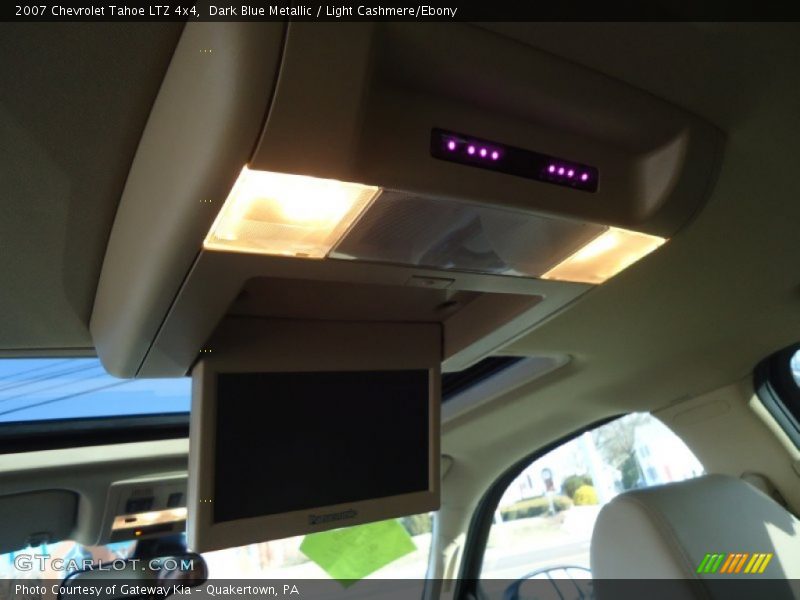 Dark Blue Metallic / Light Cashmere/Ebony 2007 Chevrolet Tahoe LTZ 4x4