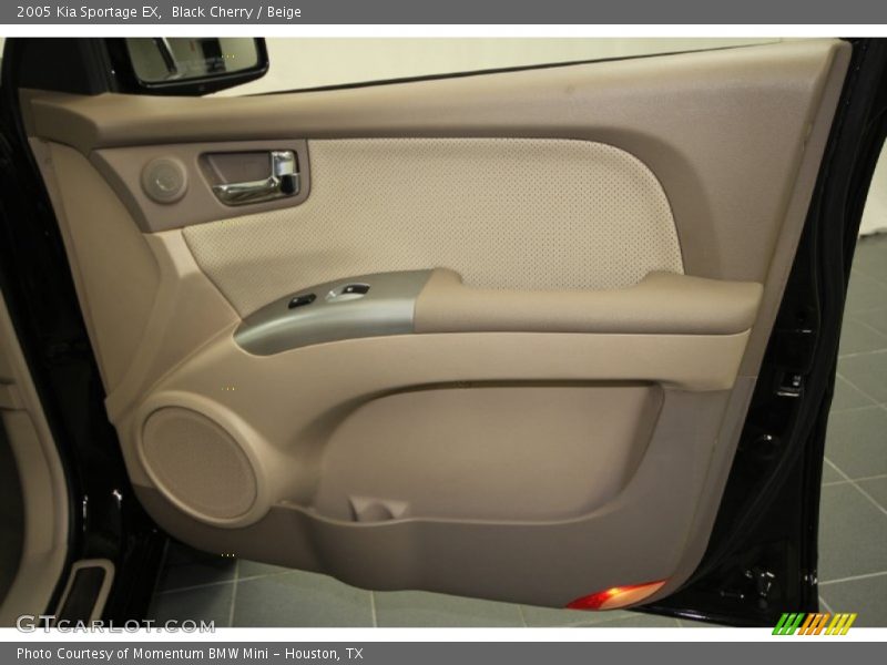 Black Cherry / Beige 2005 Kia Sportage EX