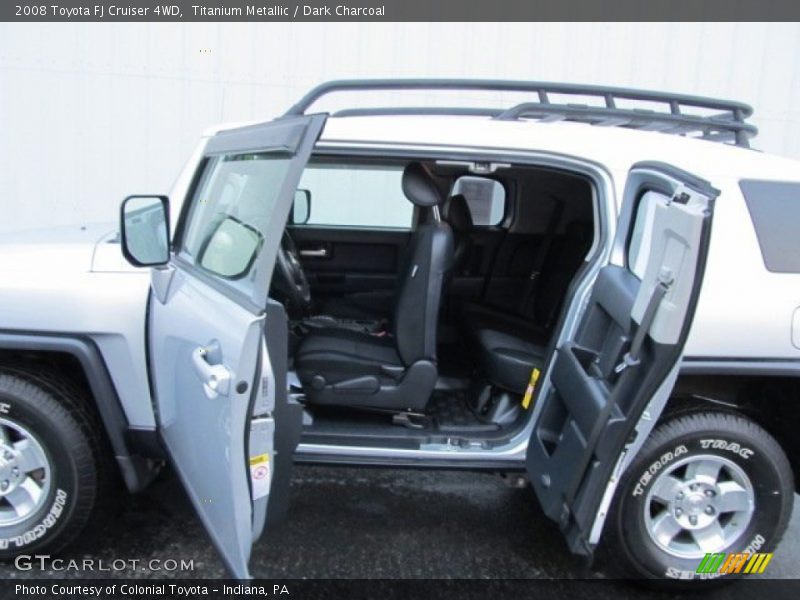 Titanium Metallic / Dark Charcoal 2008 Toyota FJ Cruiser 4WD