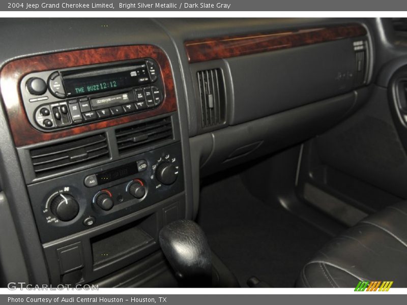 Bright Silver Metallic / Dark Slate Gray 2004 Jeep Grand Cherokee Limited