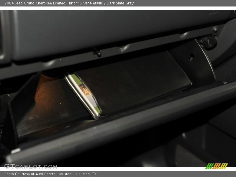 Bright Silver Metallic / Dark Slate Gray 2004 Jeep Grand Cherokee Limited