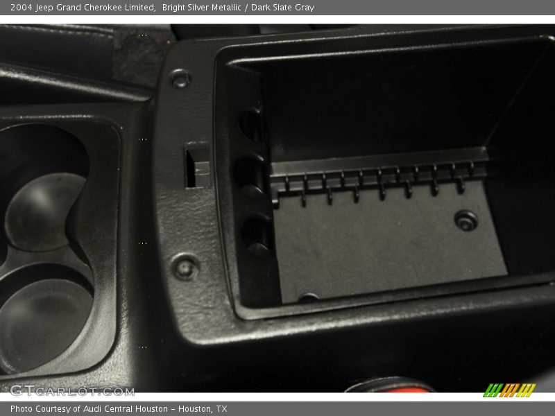 Bright Silver Metallic / Dark Slate Gray 2004 Jeep Grand Cherokee Limited