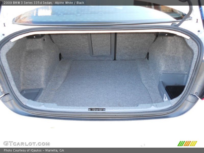  2009 3 Series 335d Sedan Trunk